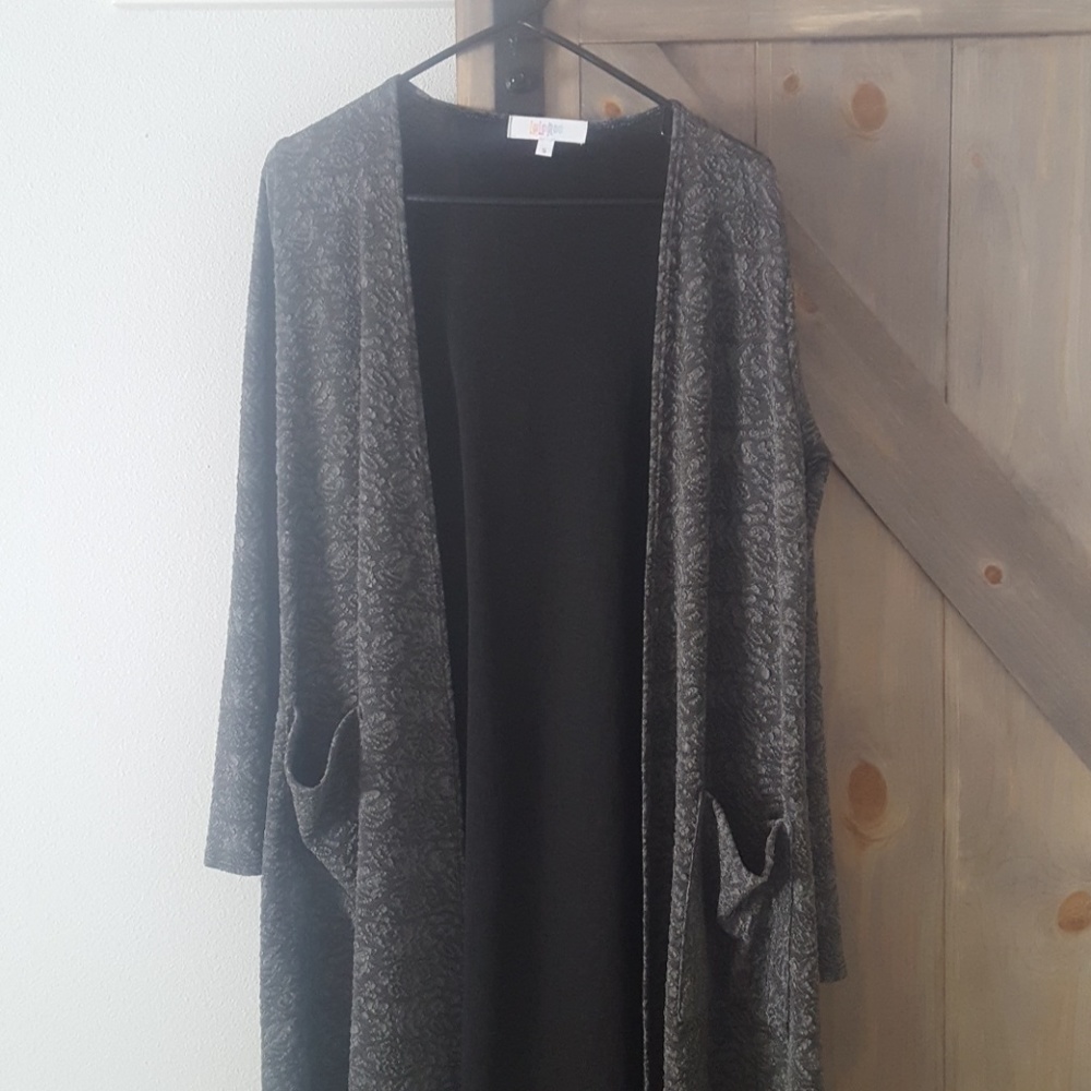Small Lularoe Sarah